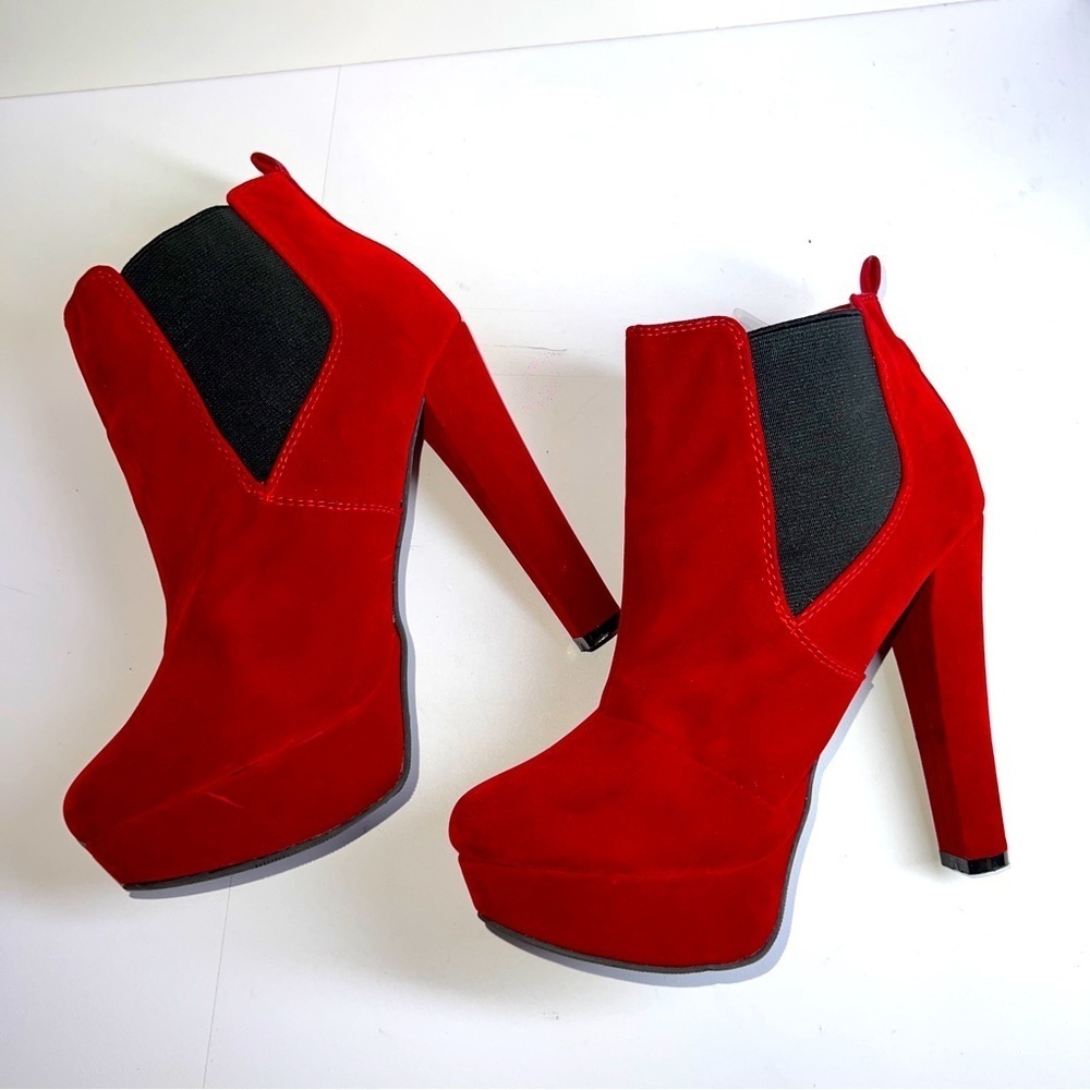 Red Platform Heeled Booties 7